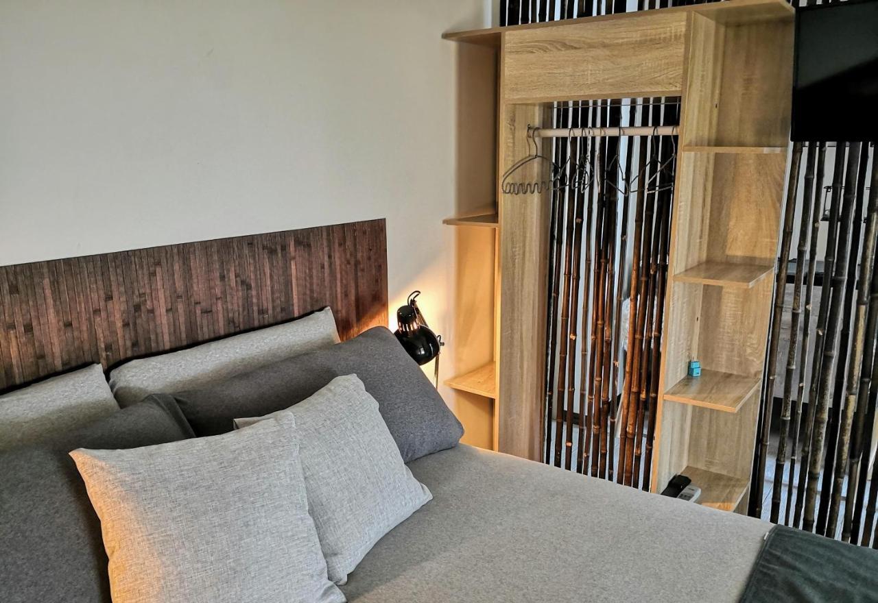 Appartment & Rooms Secondopiano ชิวีดาเล เดล ฟรีอูลี ภายนอก รูปภาพ
